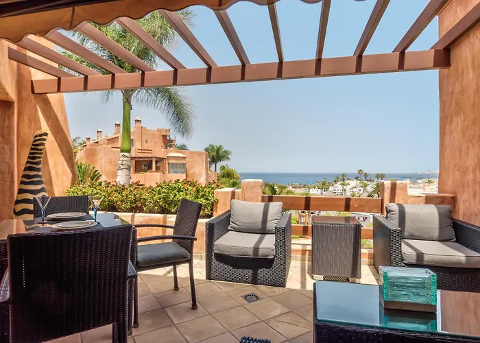 Romen 2-2 Penthouse Sea View & Jacuzzi 2b Σπίτι διακοπών *