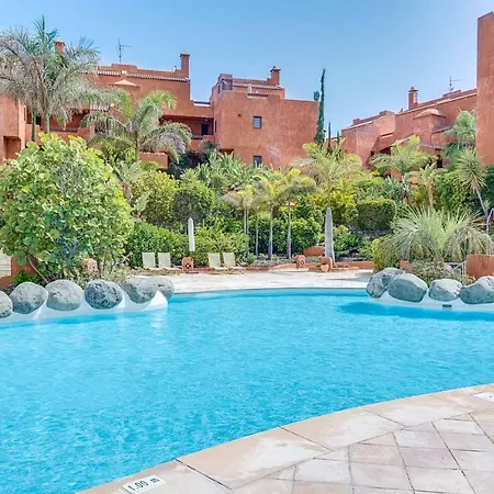 Romen 2-2 Penthouse Sea View & Jacuzzi 2b Casa de Férias