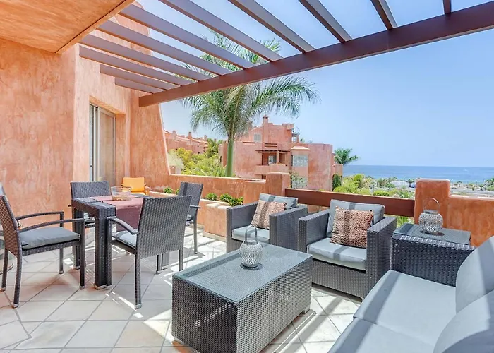 Romen 2-2 Penthouse Sea View & Jacuzzi 2b