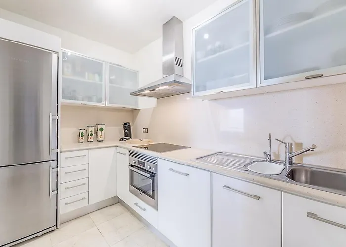 Romen 2-2 Penthouse Sea View & Jacuzzi 2b Σπίτι διακοπών *