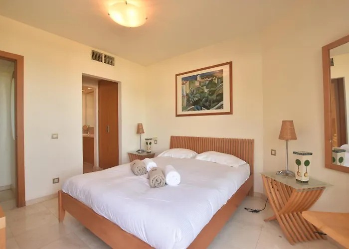 Romen 2-2 Penthouse Sea View & Jacuzzi 2b *